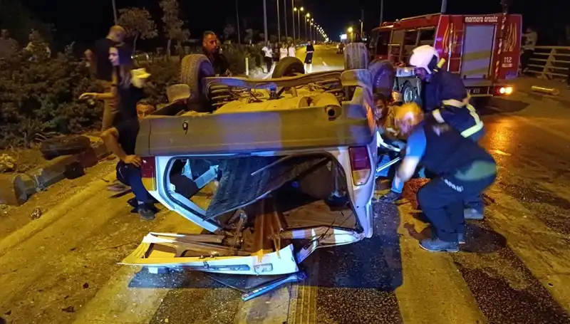 Kavşakta Dehşet Veren Kaza: 7 Yaralı, 2'si Ağır Hastanede