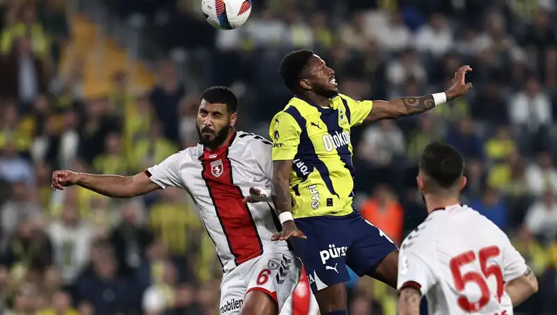 Uyum Bozuldu: Fenerbahçe'nin Düşüşü ve Sistem İflası Üzerine Değerlendirmeler