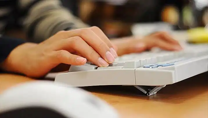 Nef Vakfı'ndan Yüksek Eğitim Bursu Fırsatı: Başvuru Tarihleri Açıklandı