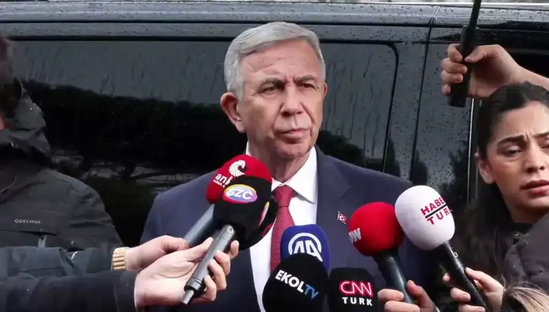 Mansur Yavaş, Dilek İmamoğlu’nu Ziyaret Etti: Sağlam Hukukun Mesajı Verildi